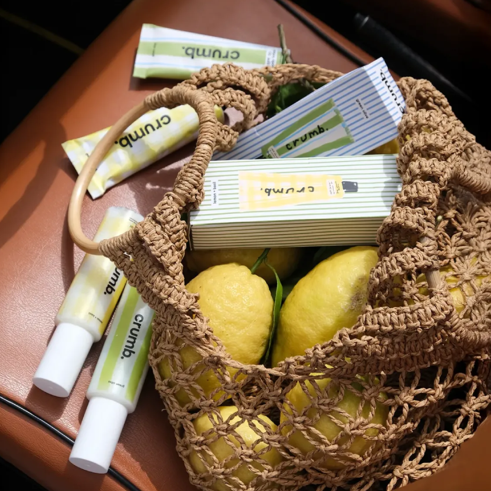 CRUMB. Body Mist Lemon Basil SPF 20 100ml - Міст для тіла "Lemon Basil" - фото №2 CRUMB. Body Mist Lemon Basil SPF 20 100ml - Міст для тіла "Lemon Basil" - фото №2
